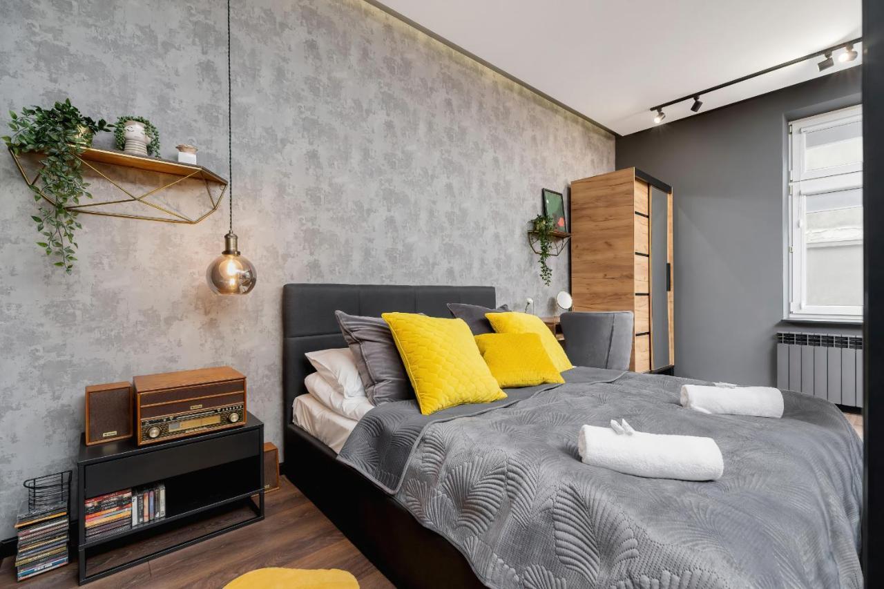 Old Town Studio Good Vibes By Noclegi Renters Cracóvia Exterior foto